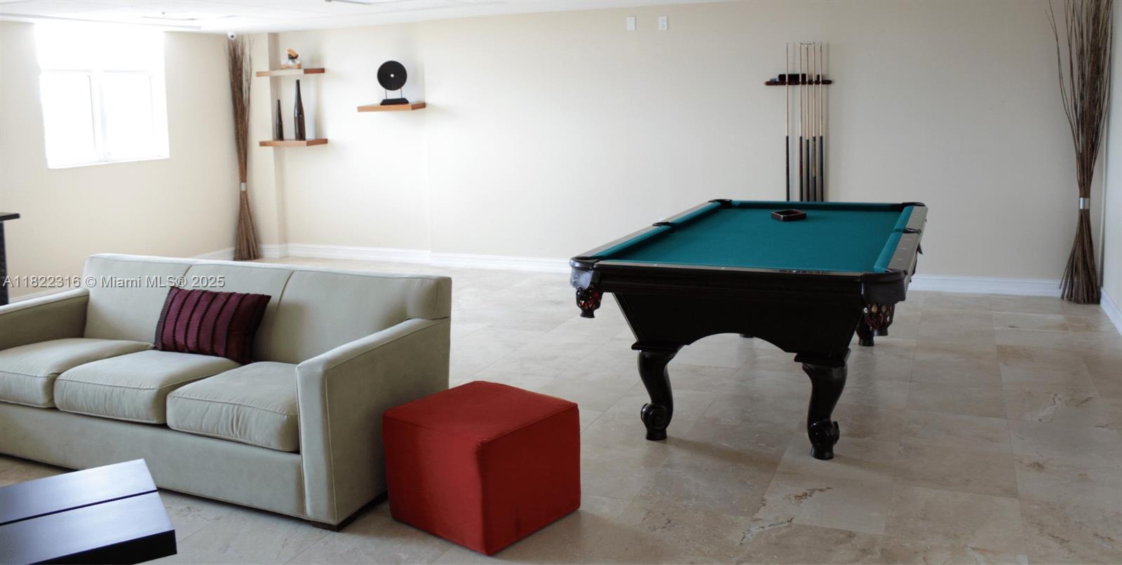 MEDITERRANEA CONDO - Residential