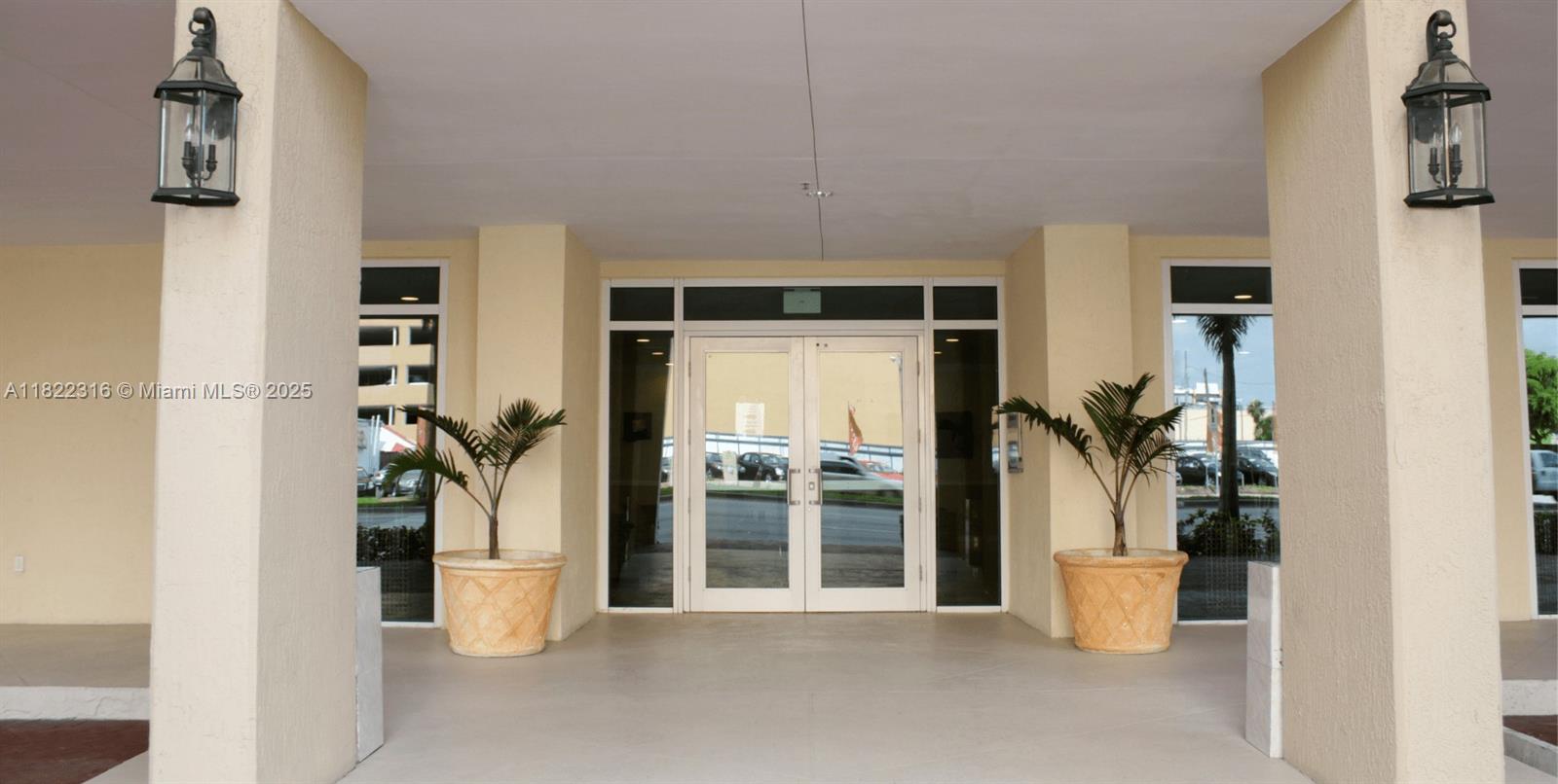 MEDITERRANEA CONDO - Residential