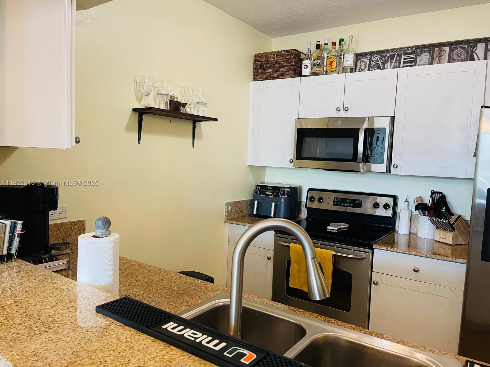 MEDITERRANEA CONDO - Residential