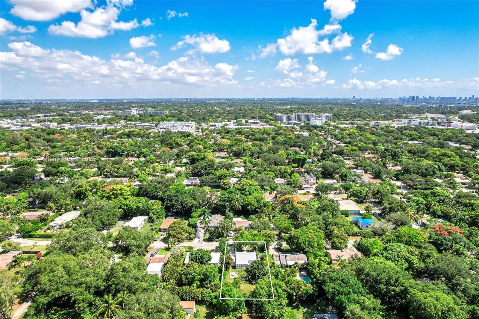 BISCAYNE LAWN AMD PLAT - Residential