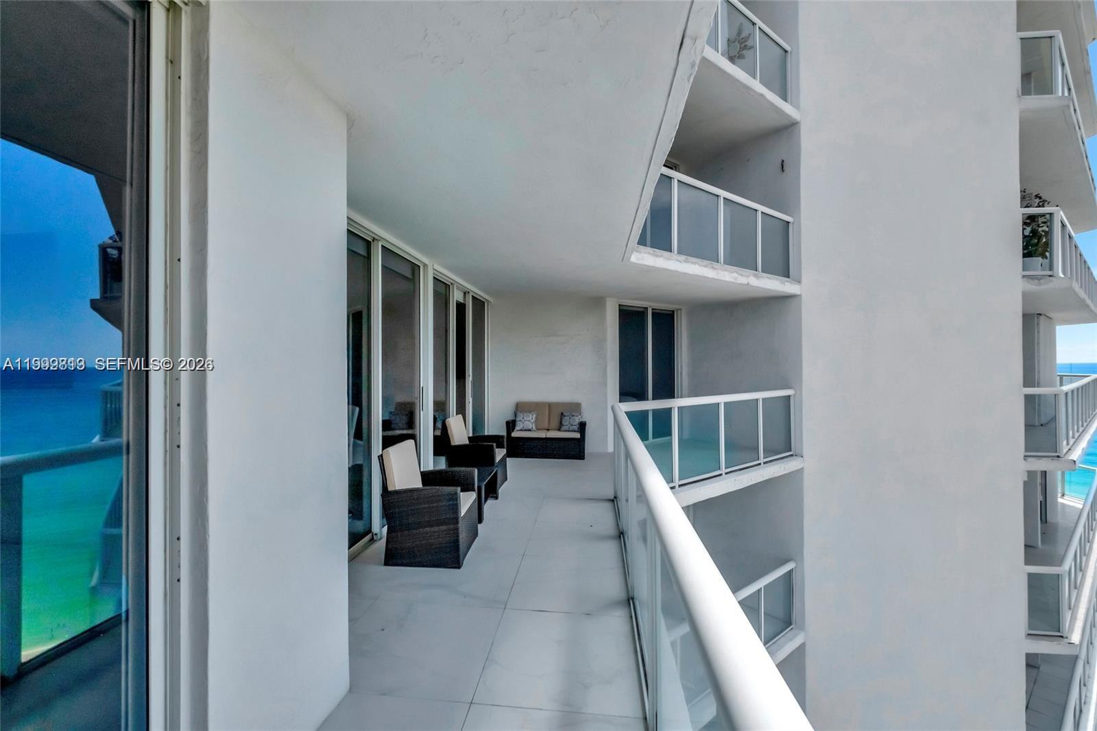 OCEANIA I CONDO - Residential