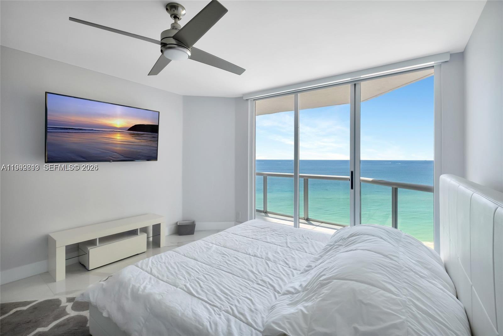 OCEANIA I CONDO - Residential