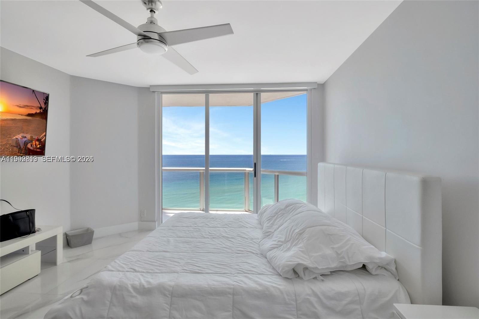 OCEANIA I CONDO - Residential