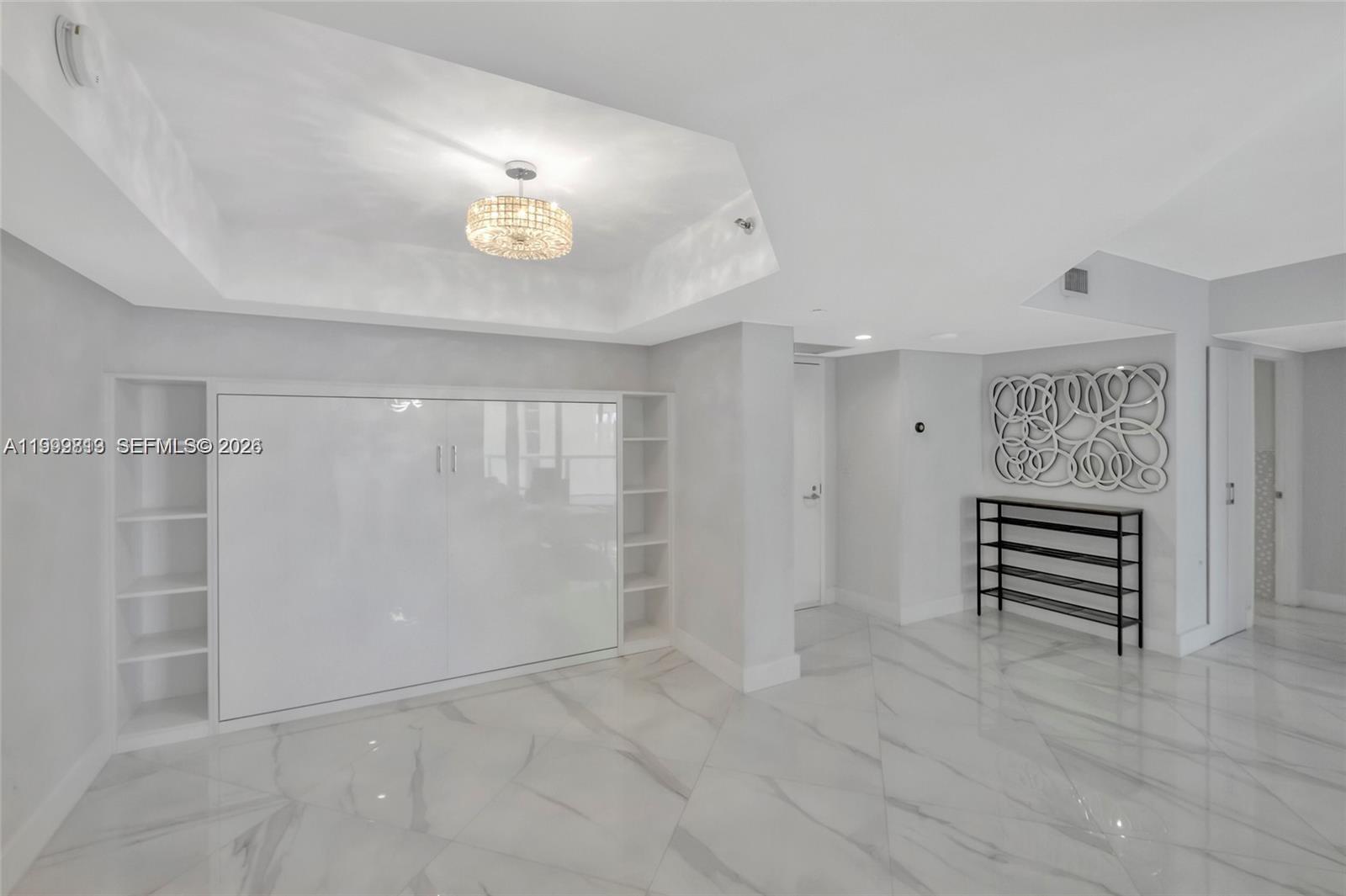 OCEANIA I CONDO - Residential