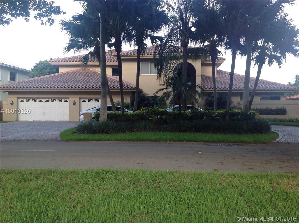 COUNTRY CLUB OF MIAMI EST - Residential