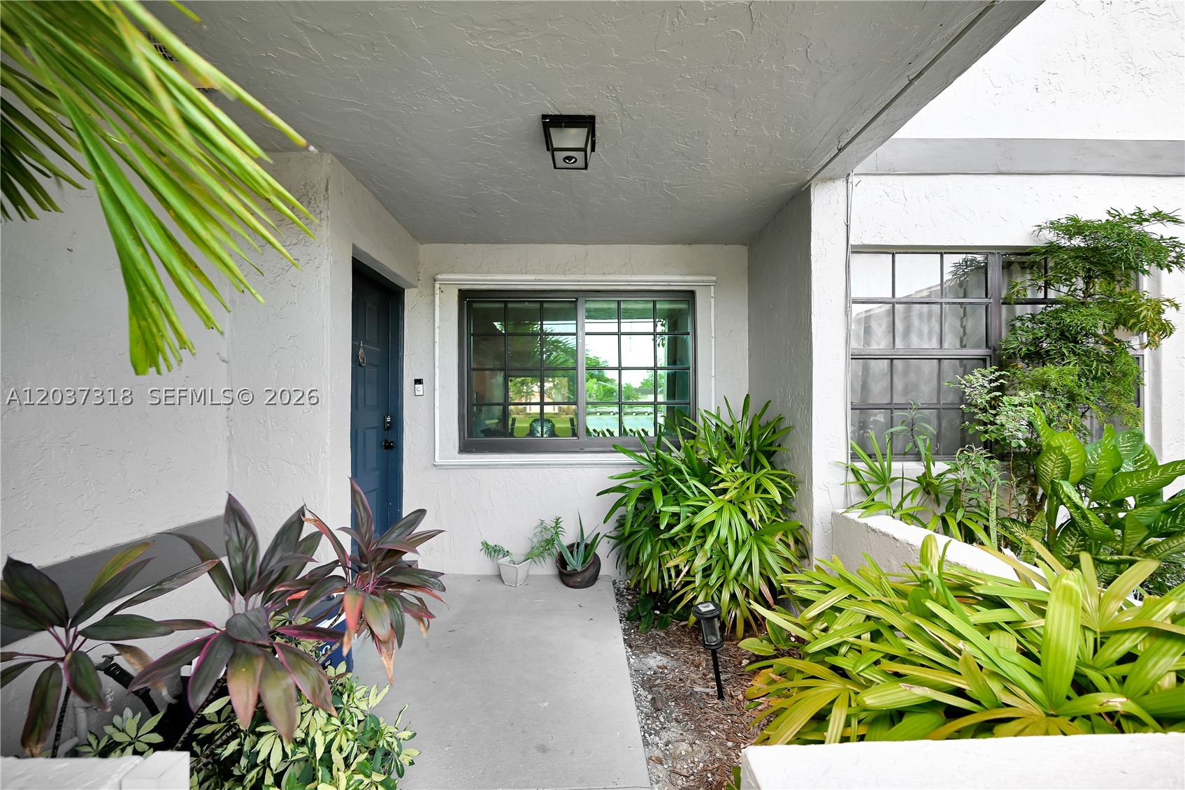 LA MAISON AT THE HAMMOCKS - Residential