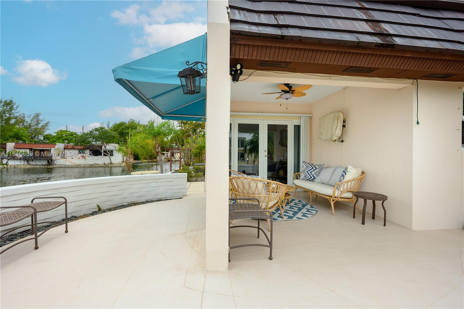 MIAMI LAKES GOLF COURSE V - Residential