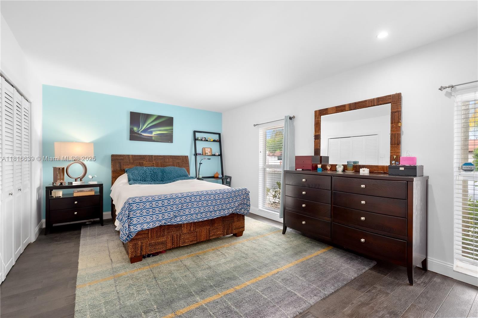 MIAMI LAKES GOLF COURSE V - Residential