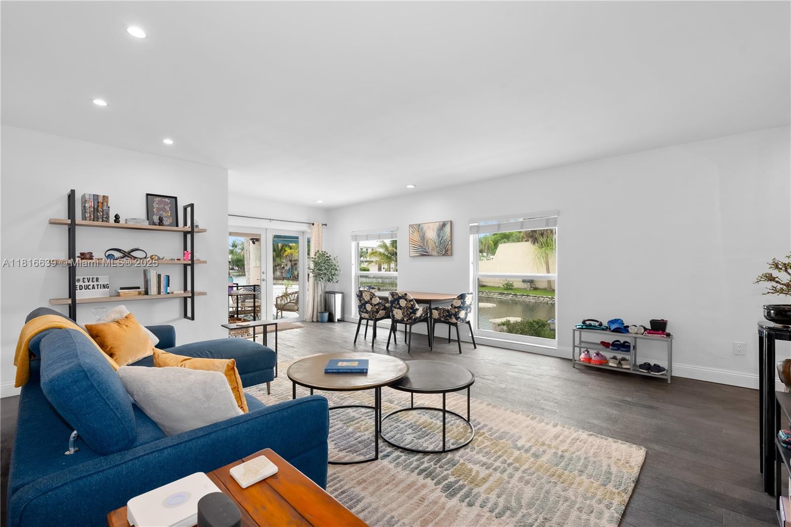 MIAMI LAKES GOLF COURSE V - Residential