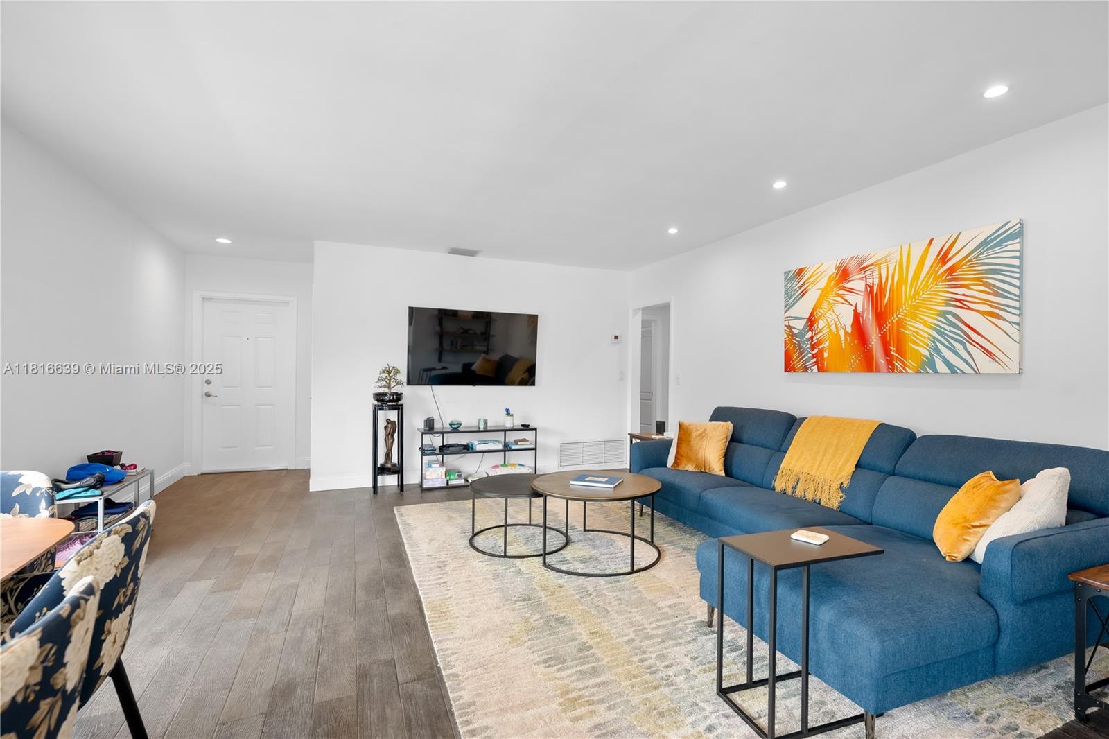 MIAMI LAKES GOLF COURSE V - Residential