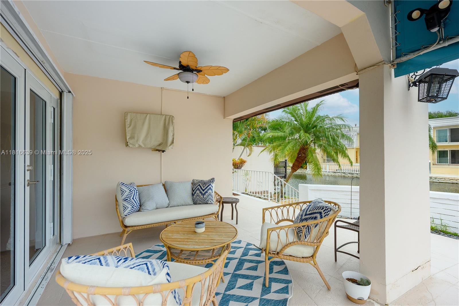 MIAMI LAKES GOLF COURSE V - Residential
