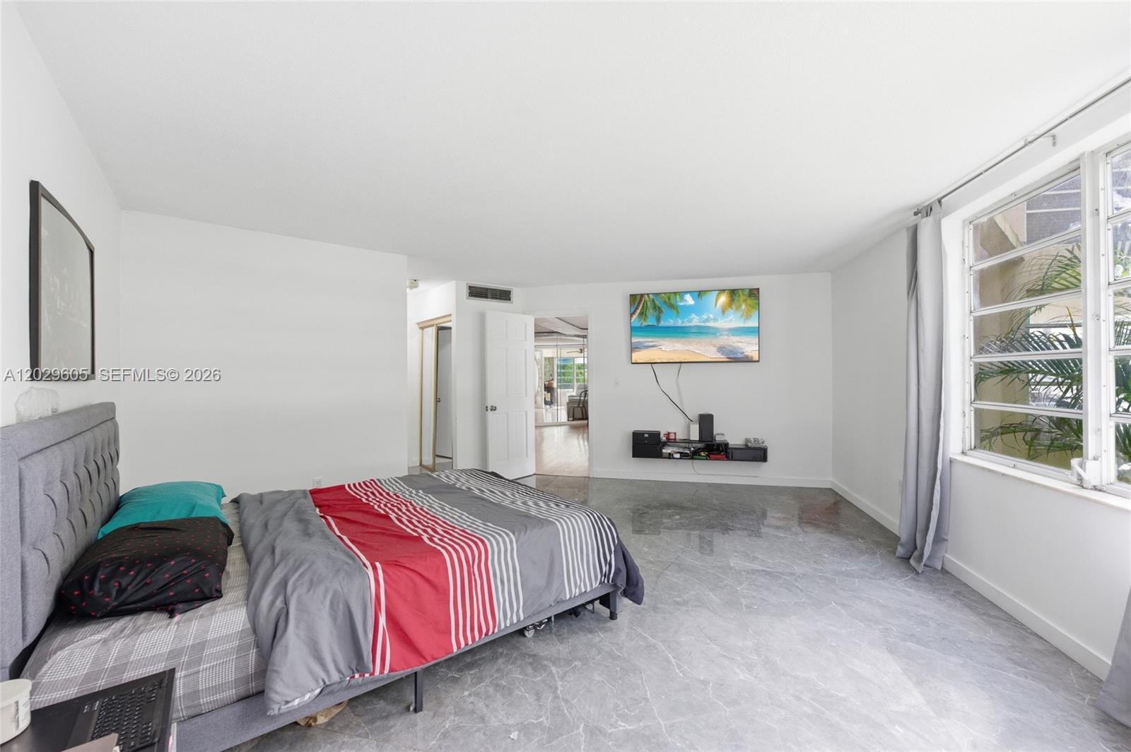 ROLLING GREEN CONDO C - Residential