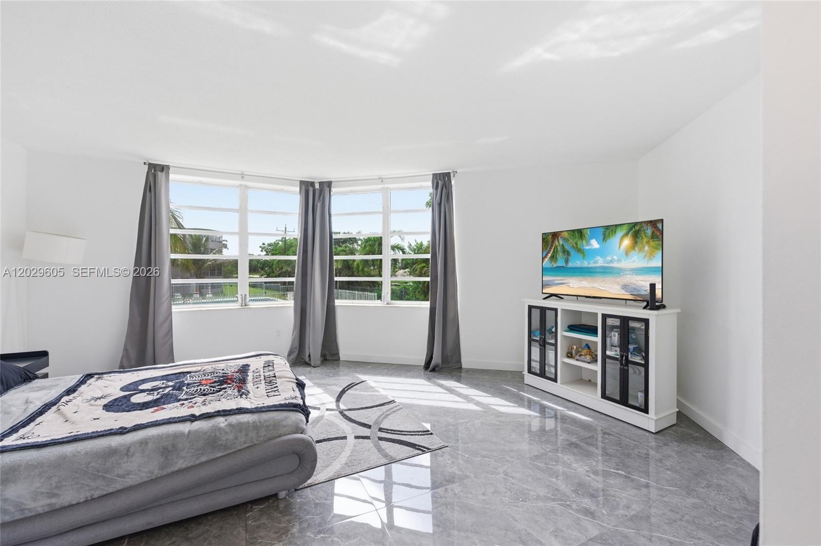 ROLLING GREEN CONDO C - Residential