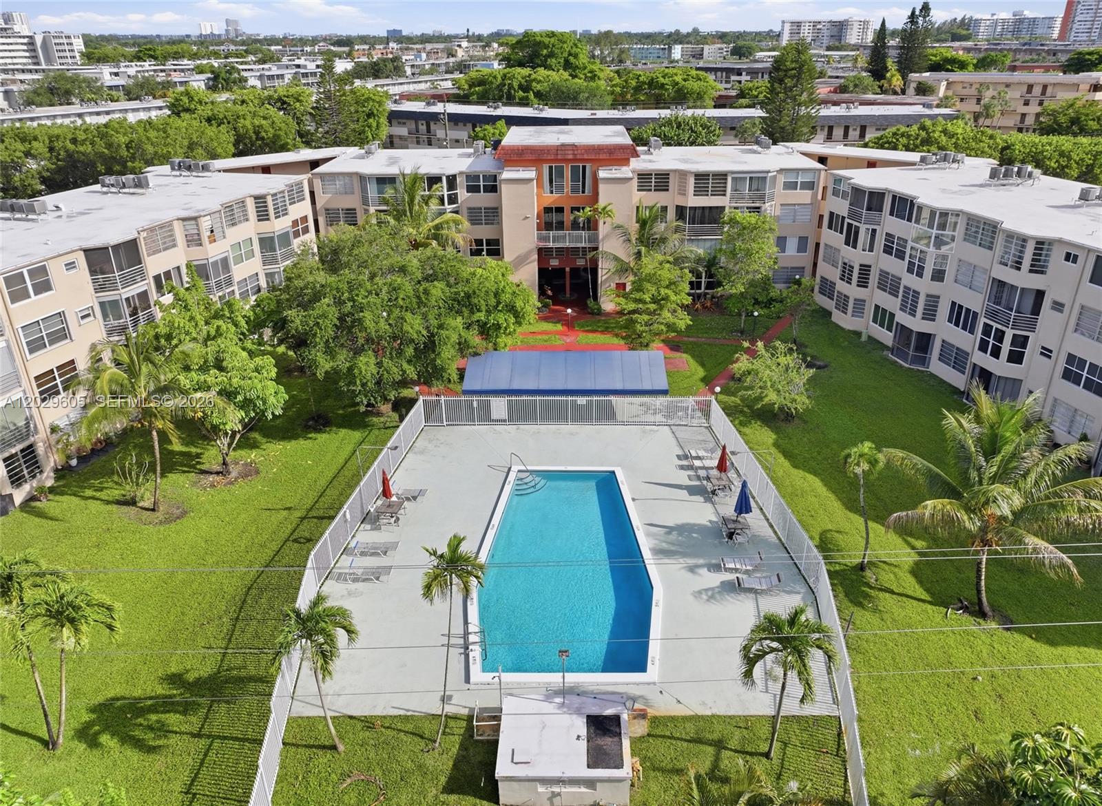 ROLLING GREEN CONDO C - Residential