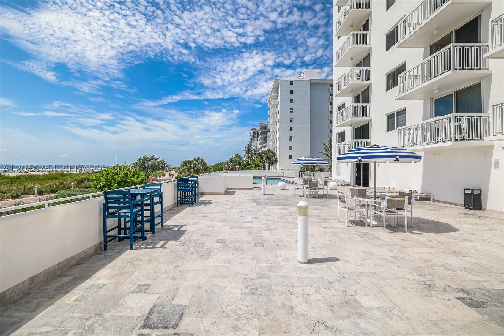 THE PRESIDENTIAL CONDO - Residential