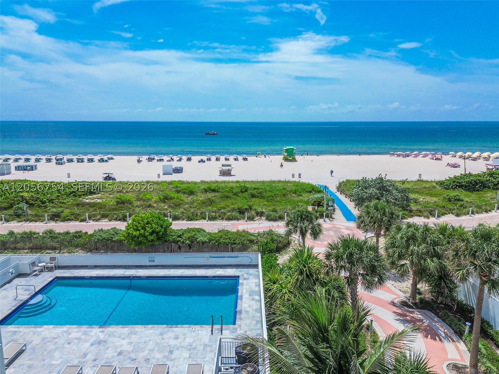 THE PRESIDENTIAL CONDO - Residential