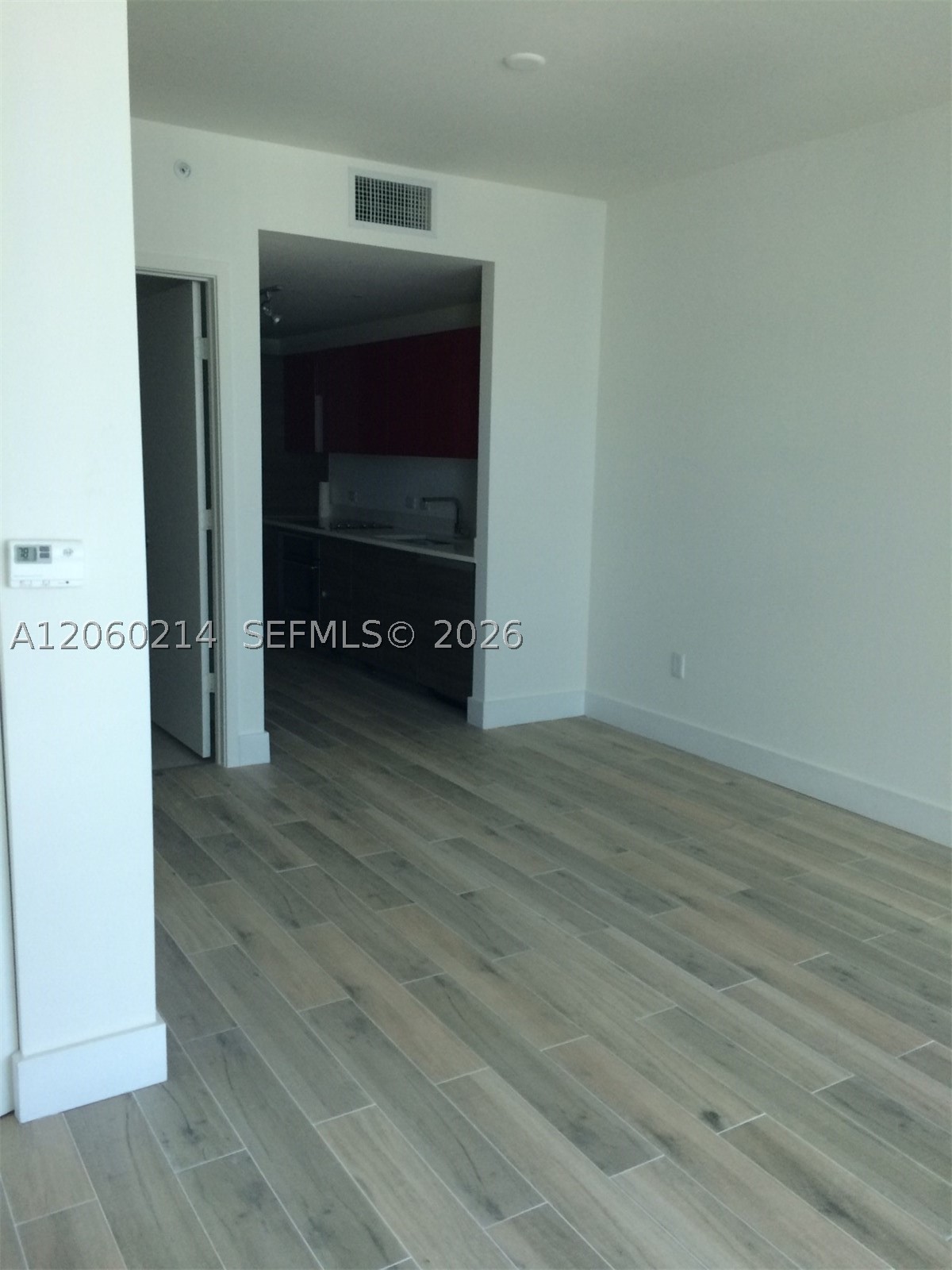 1100 MILLECENTO RESIDENCE - Residential