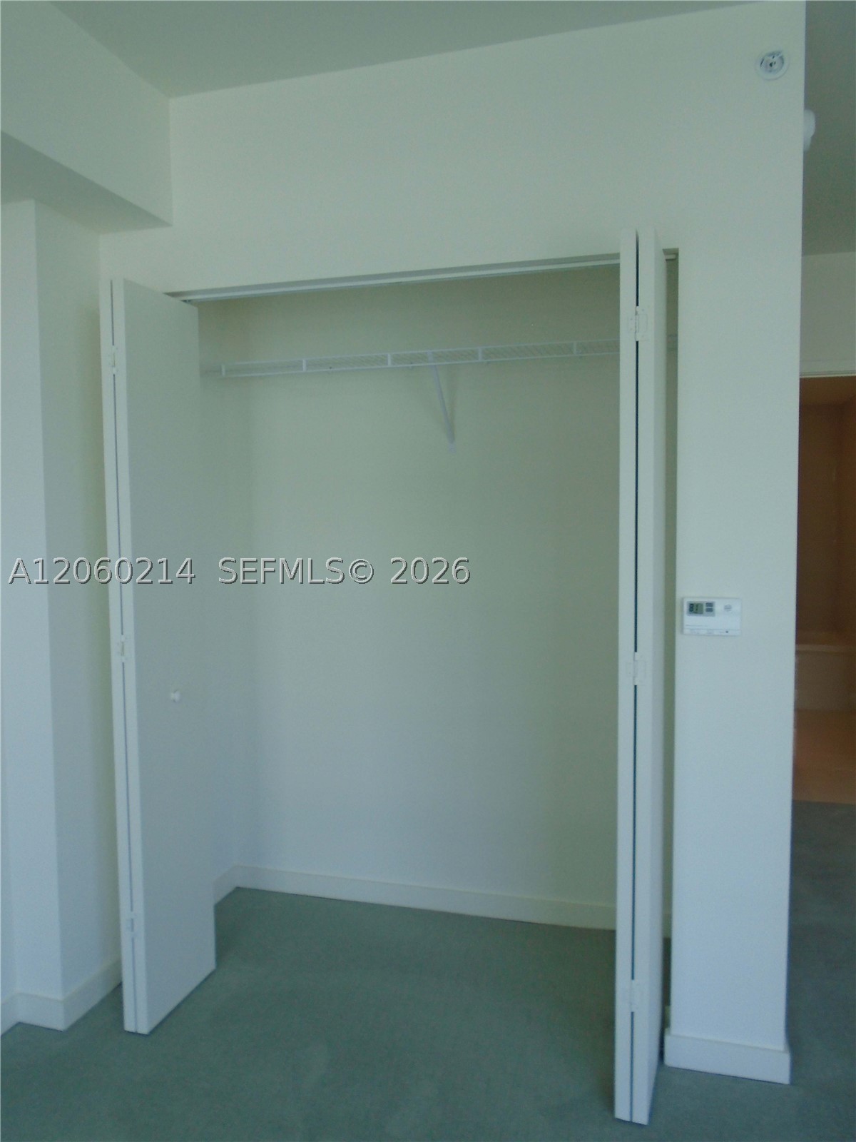 1100 MILLECENTO RESIDENCE - Residential