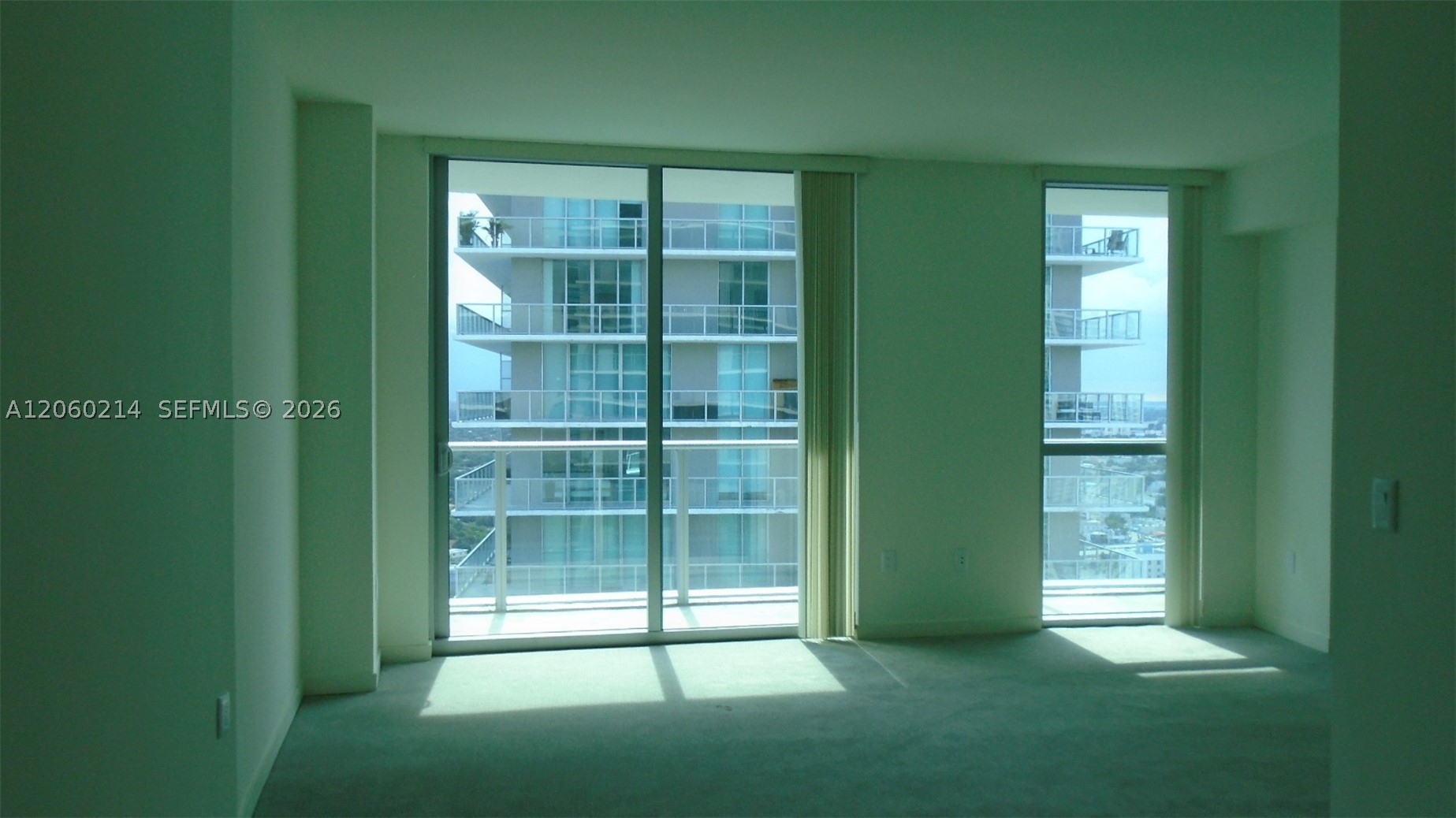 1100 MILLECENTO RESIDENCE - Residential