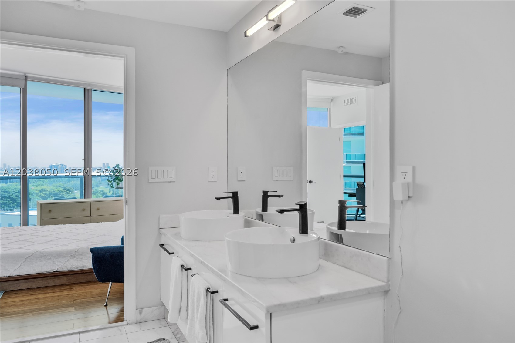 MARINABLUE CONDO - Residential Lease