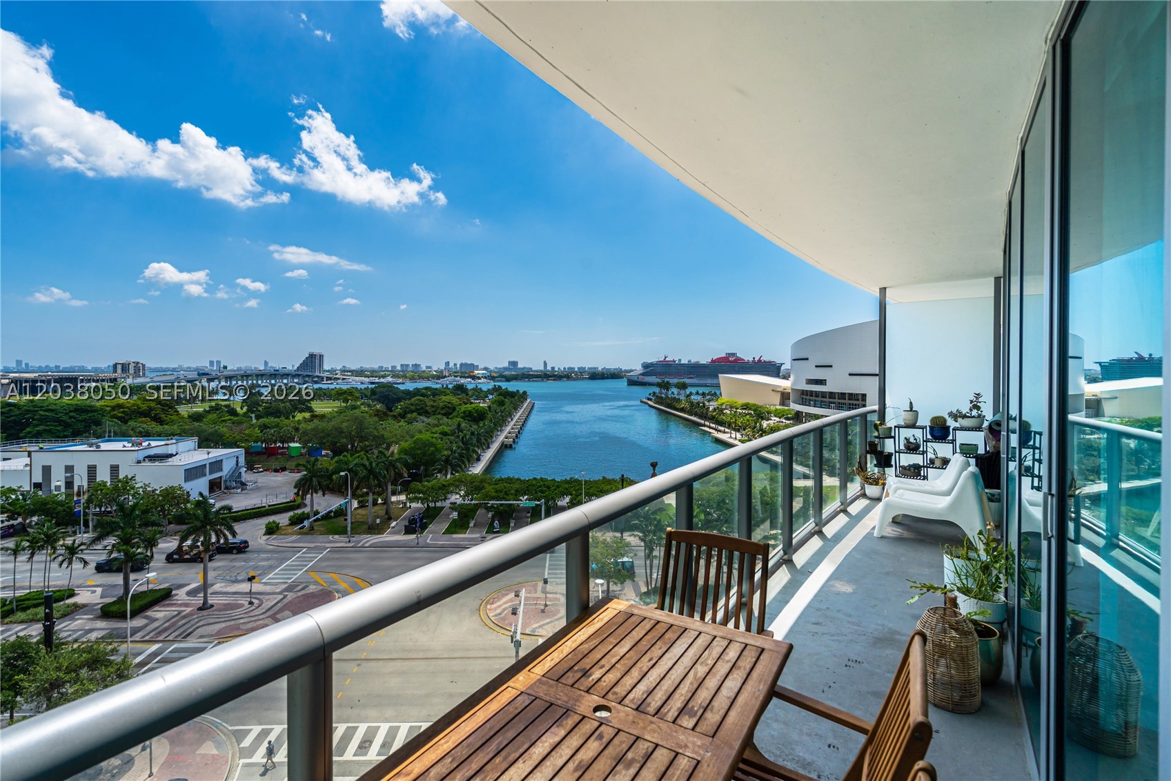 MARINABLUE CONDO - Residential Lease