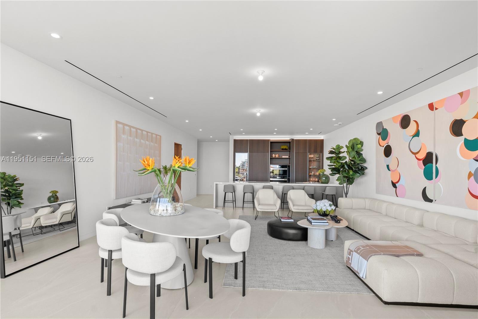 Vita Grove Isle - Residential