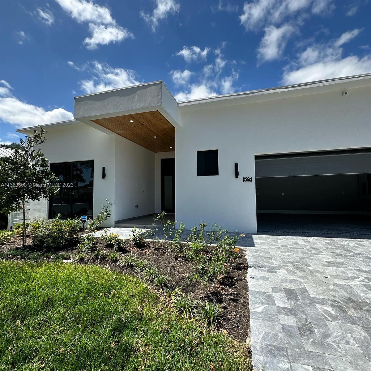 HOLMBERG & MC KEES - Residential