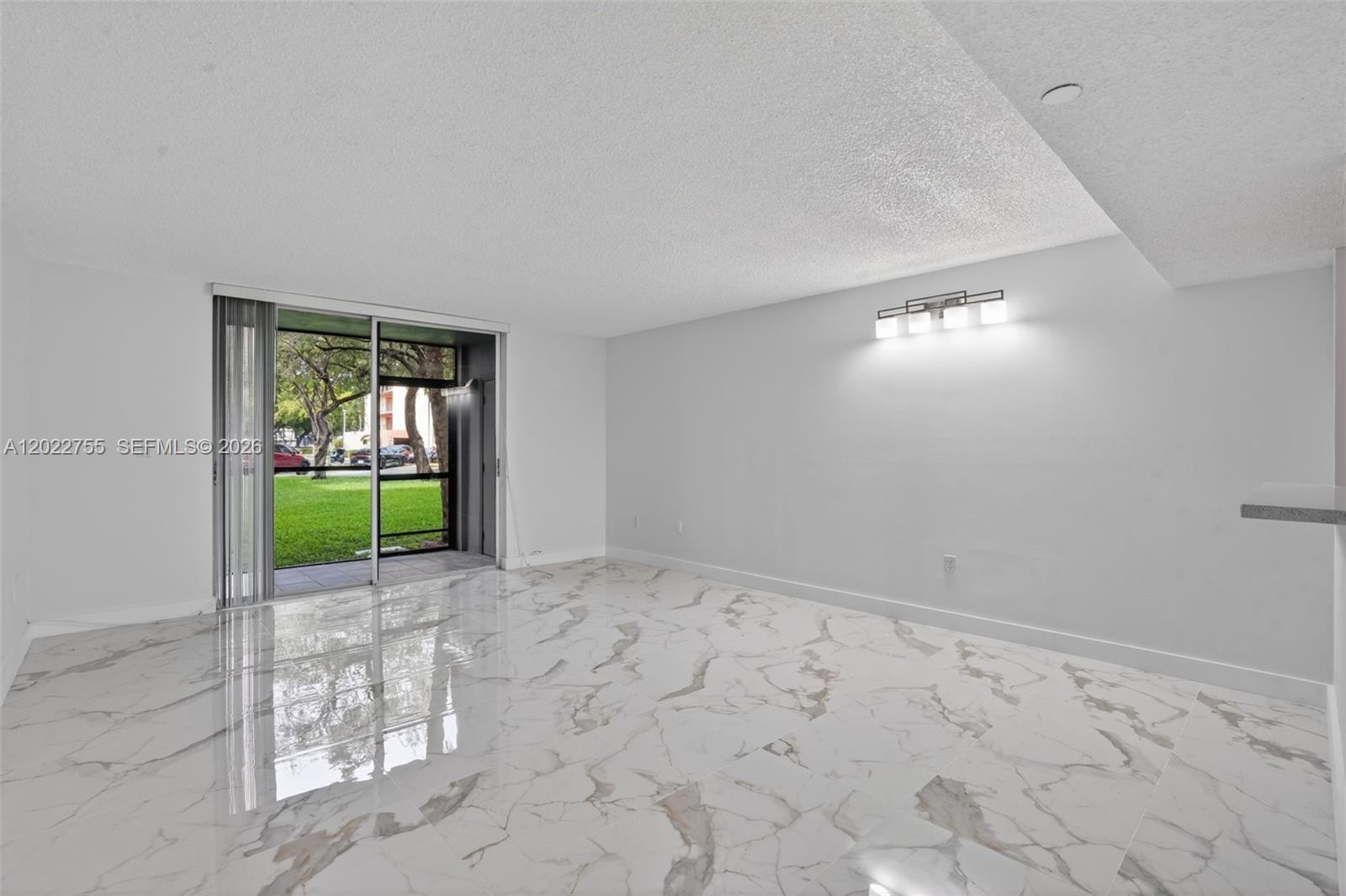HORIZONS WEST CONDO #7 - Residential Lease