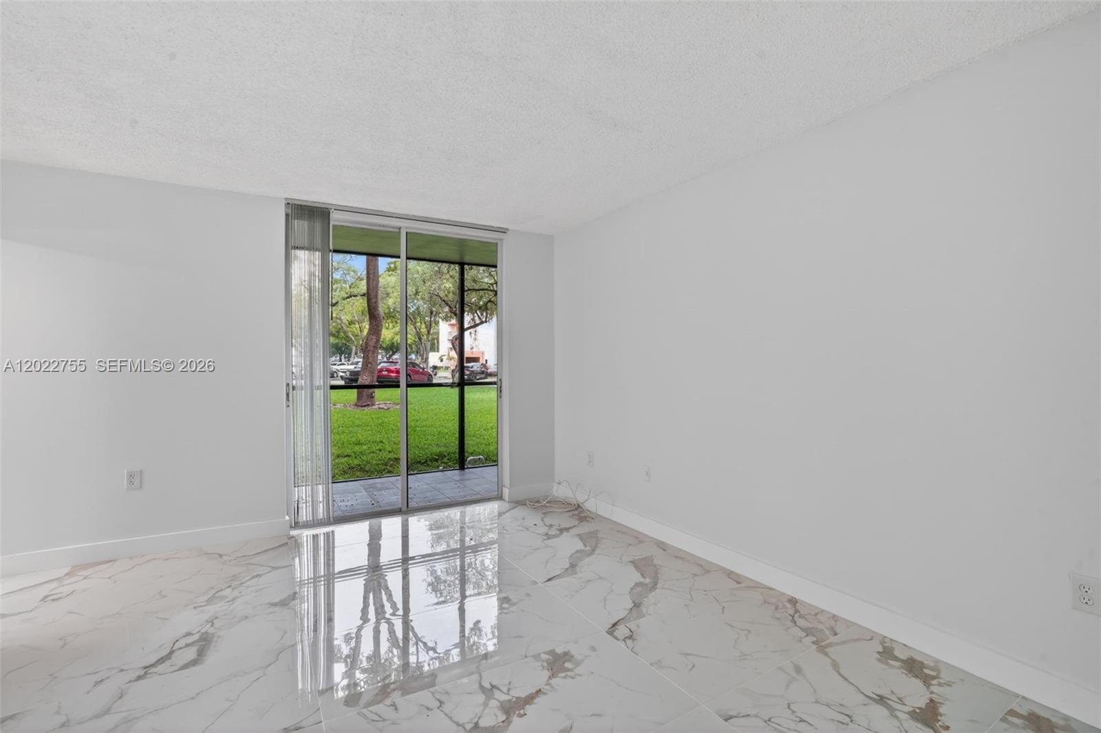 HORIZONS WEST CONDO #7 - Residential Lease