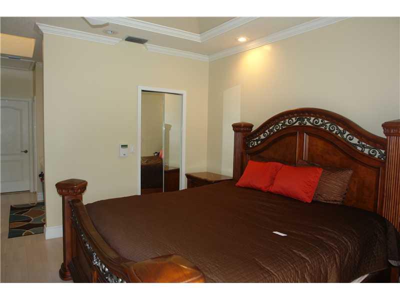 SECTOR 6 141-21 B - Residential Lease