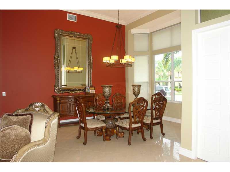 SECTOR 6 141-21 B - Residential Lease