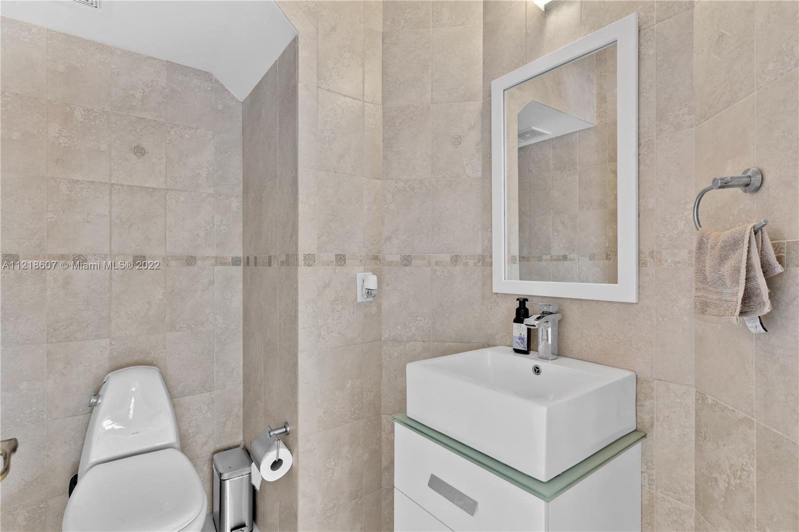 DORAL ISLES ST CROIX 1ST - Residential