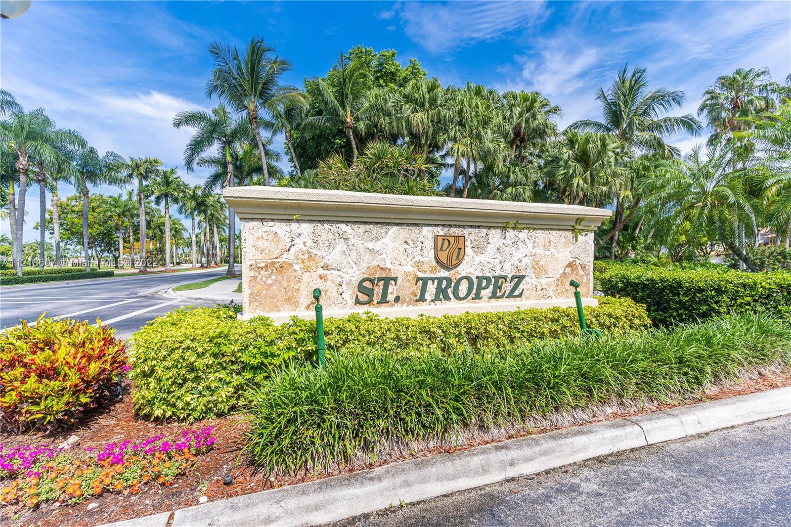 DORAL ISLES ST CROIX 1ST - Residential