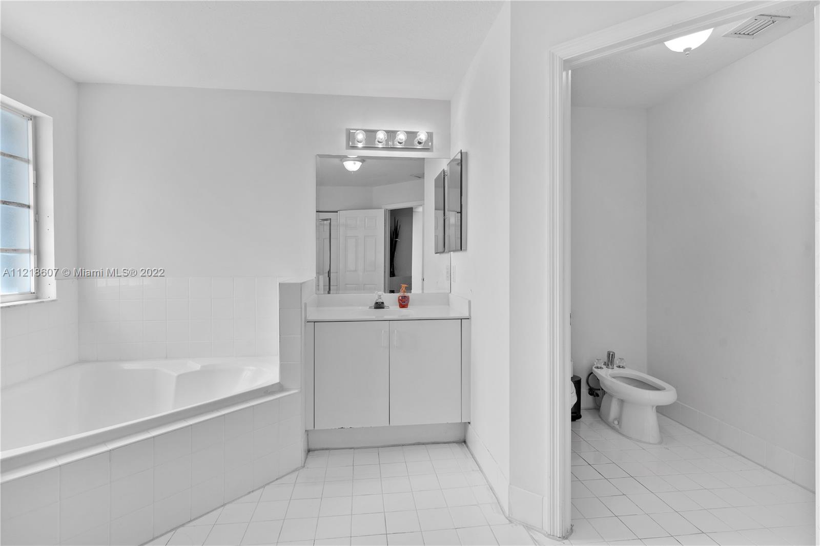 DORAL ISLES ST CROIX 1ST - Residential