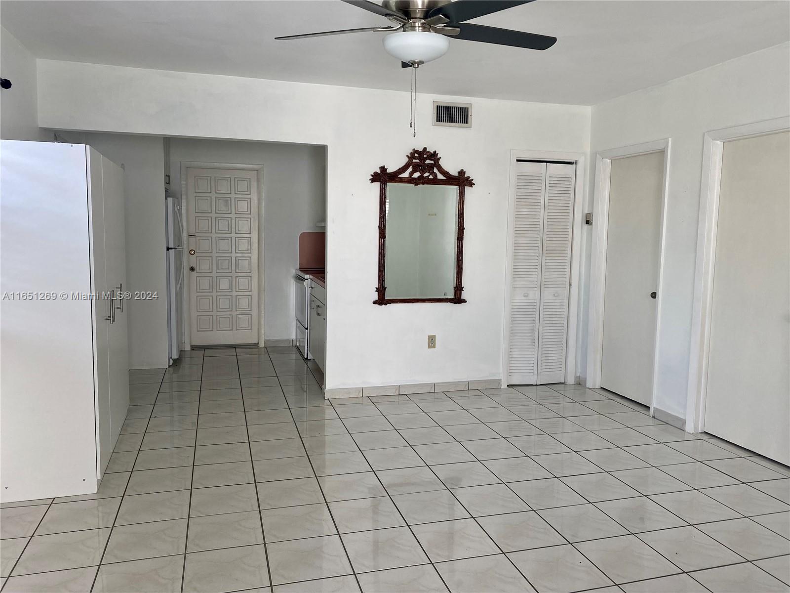 COMFORT GARDENS - Residential Lease