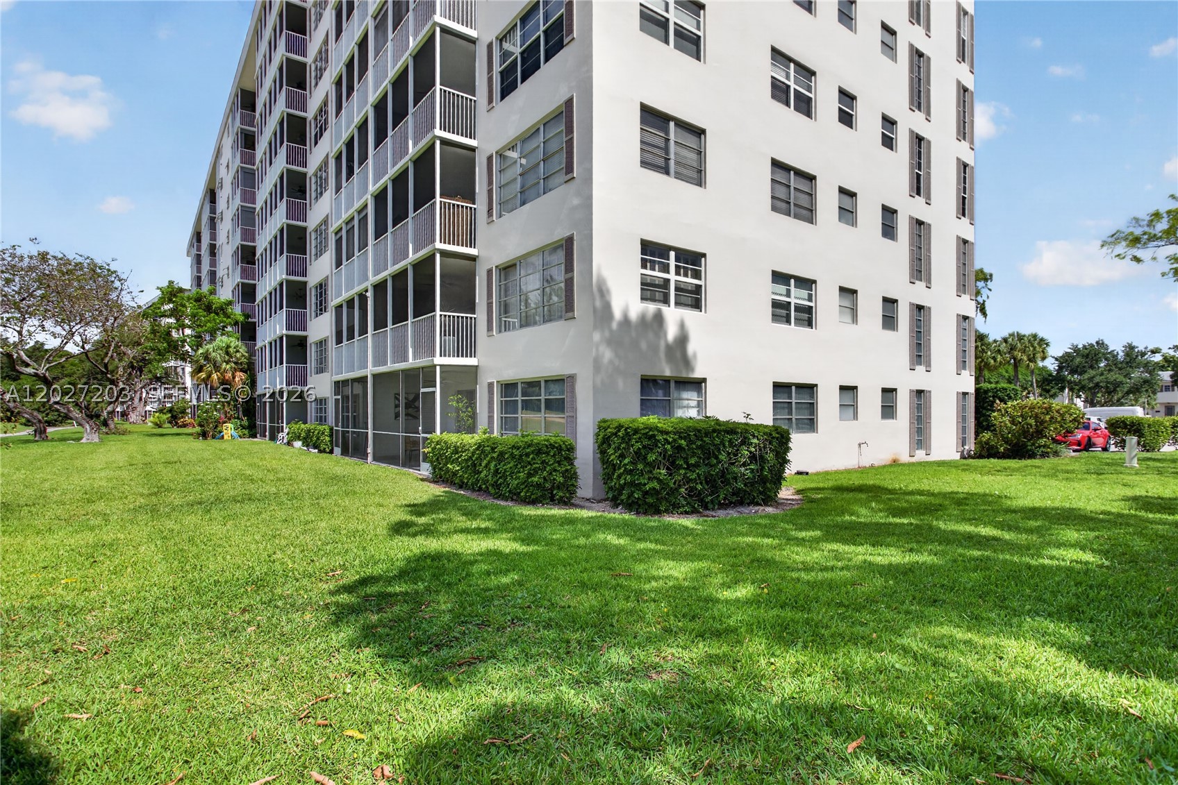 NO 10 PALM-AIRE COUNTRY C - Residential