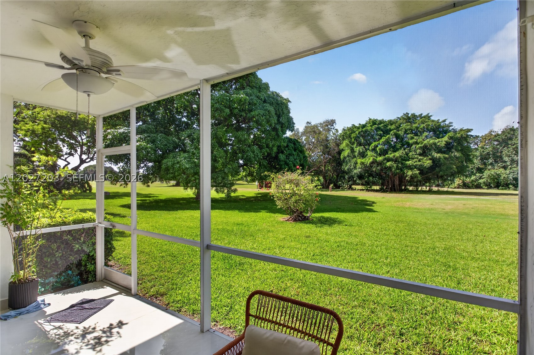 NO 10 PALM-AIRE COUNTRY C - Residential