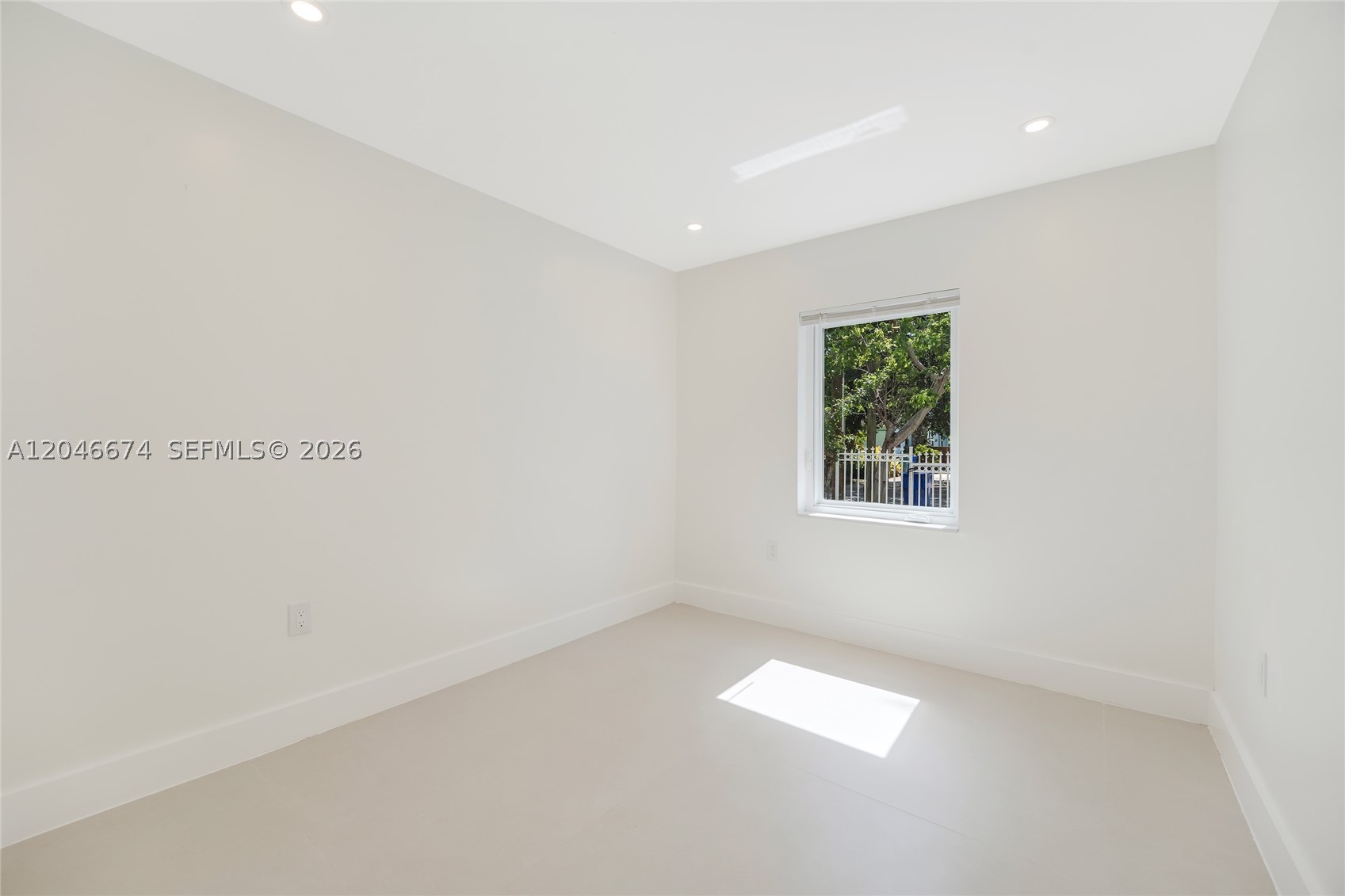 OAKLAND GROVE AMD PL - Residential