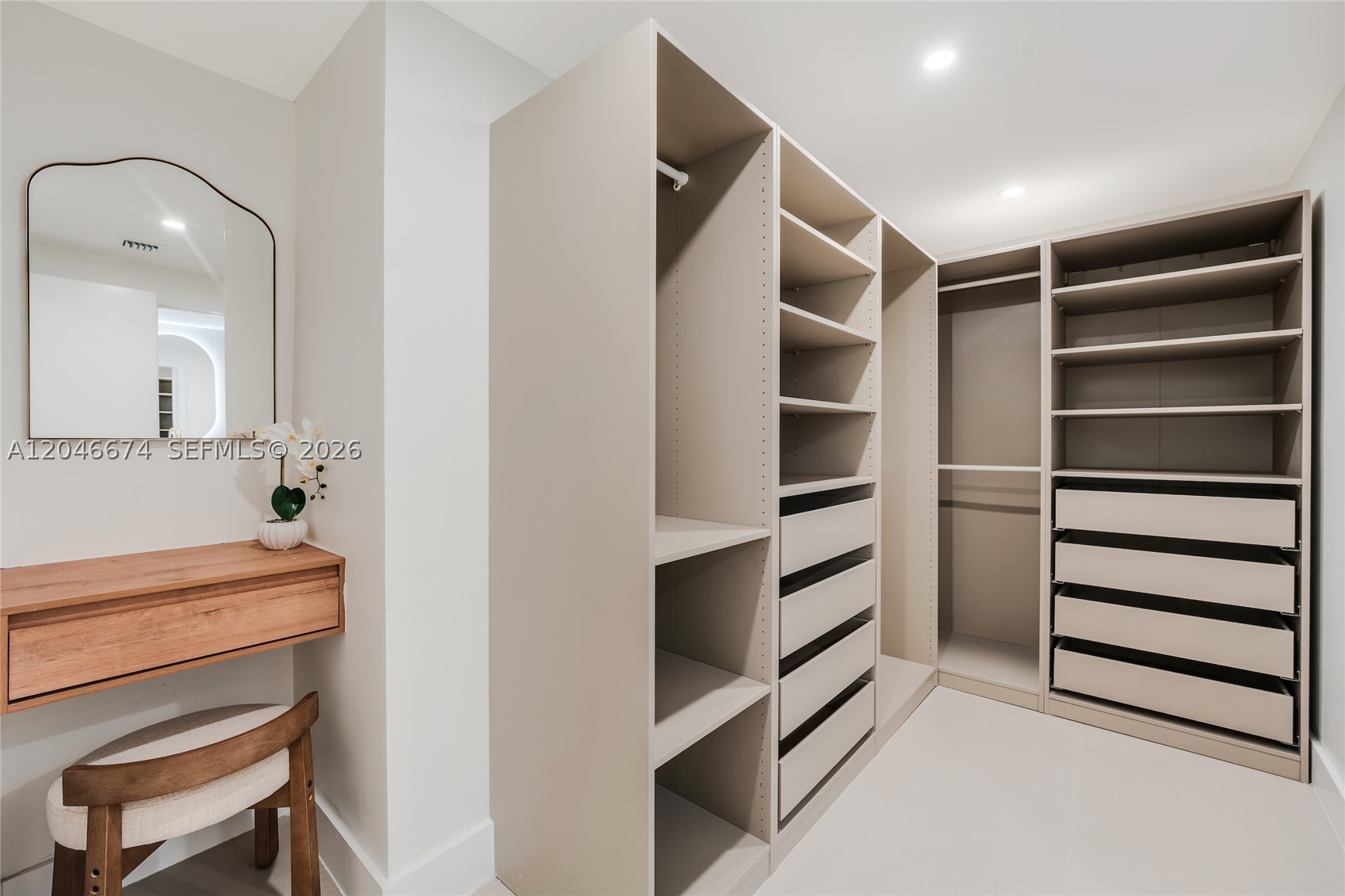 OAKLAND GROVE AMD PL - Residential