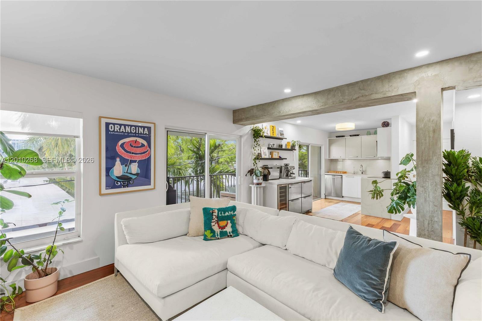ROYAL PALM VILLAS CONDO - Residential