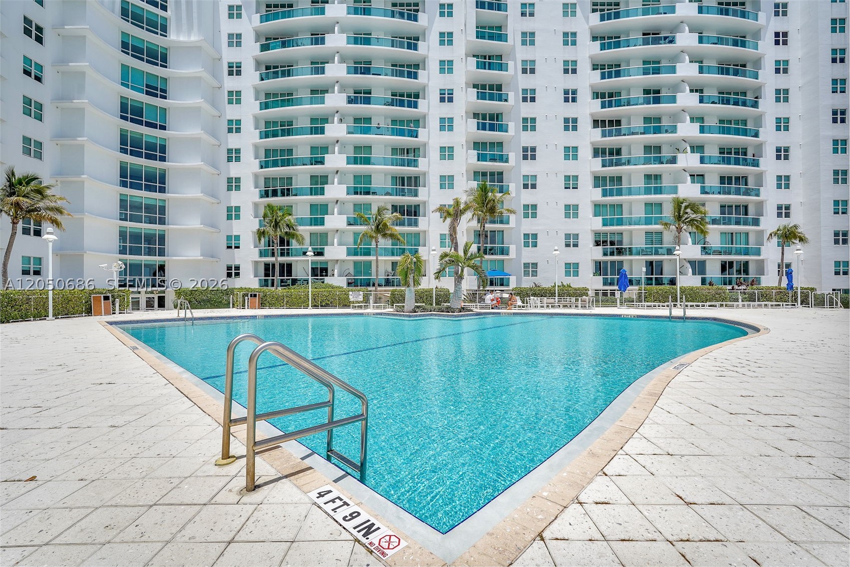 360 CONDO A - Residential