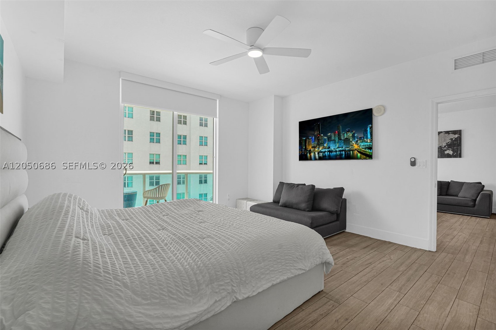 360 CONDO A - Residential