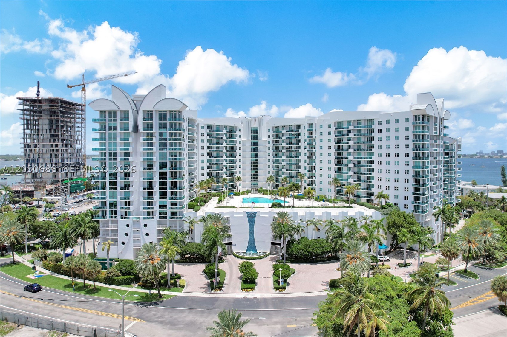360 CONDO A - Residential