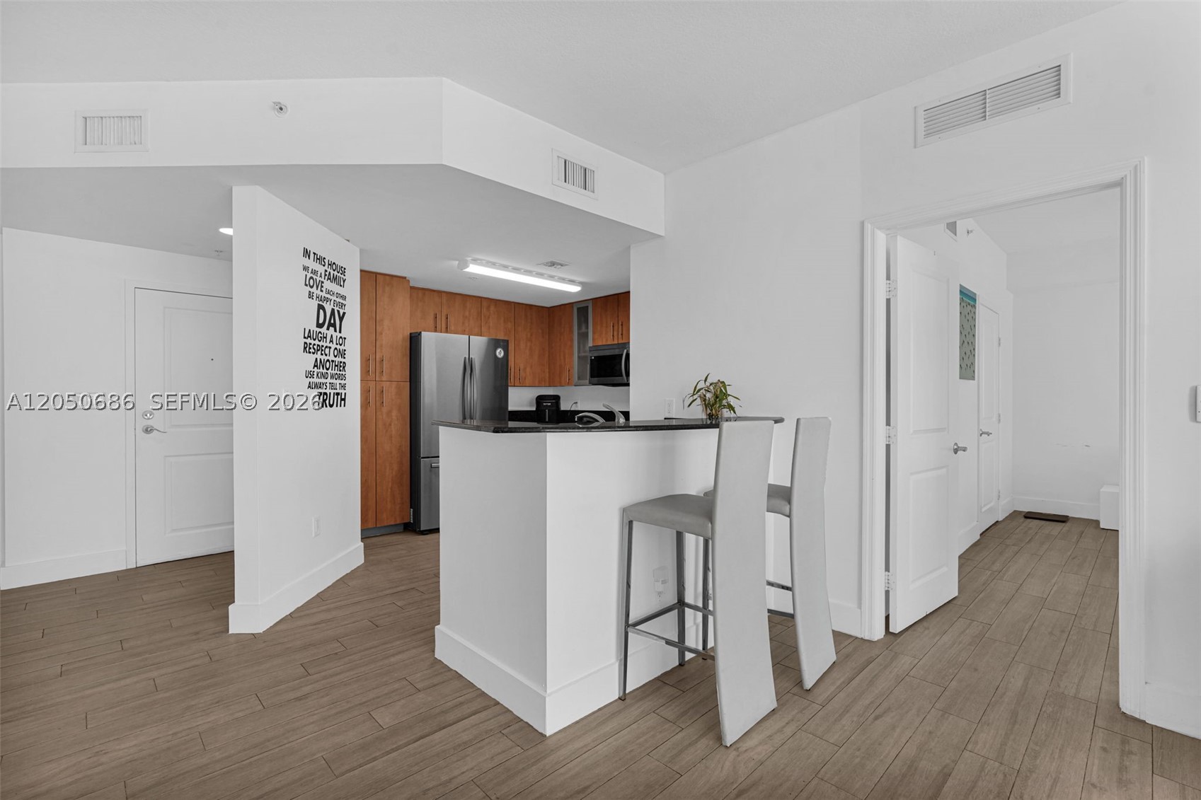 360 CONDO A - Residential