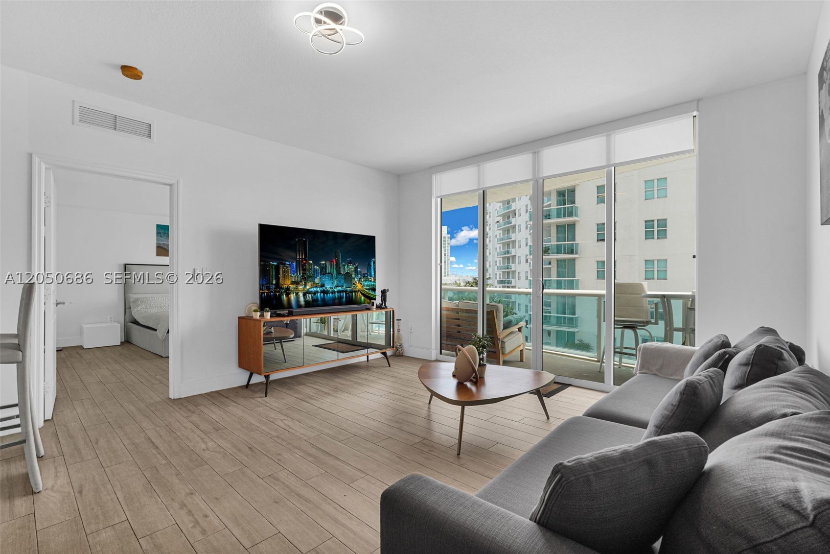 360 CONDO A - Residential