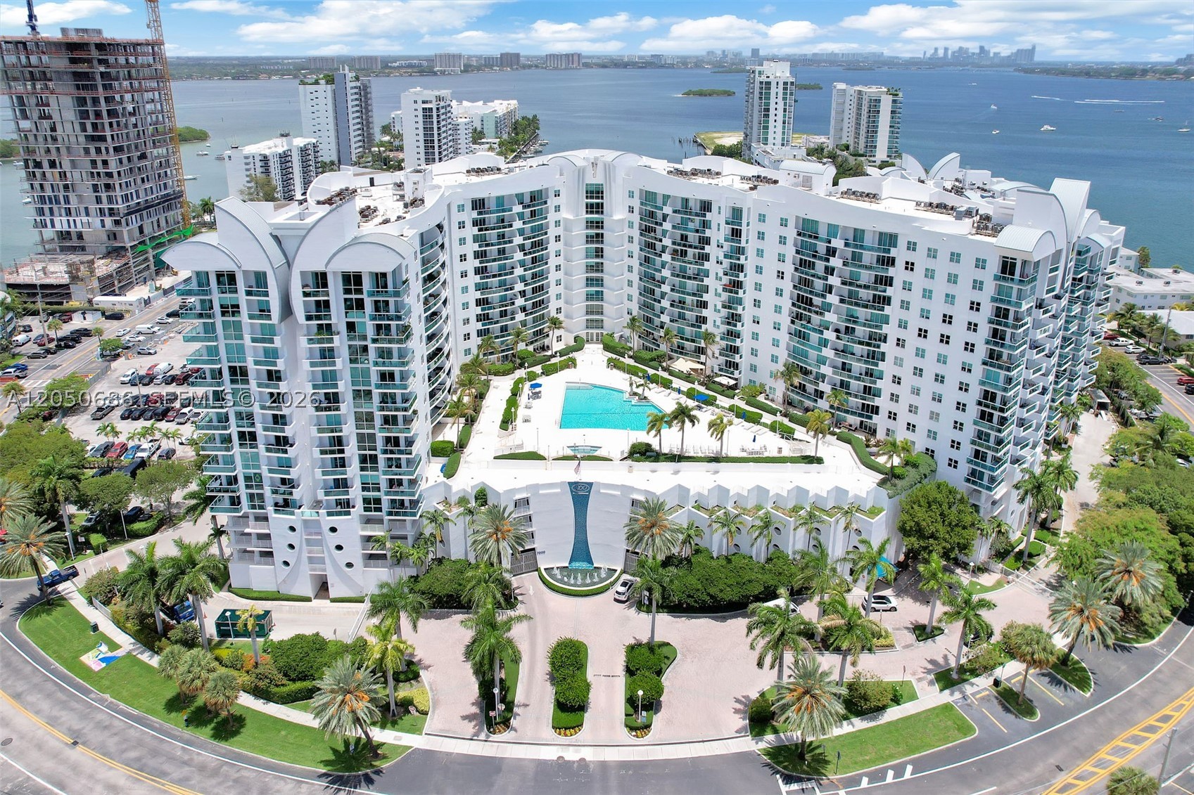 360 CONDO A - Residential