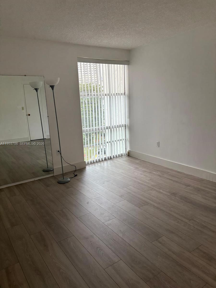 AVILA CONDO - Residential