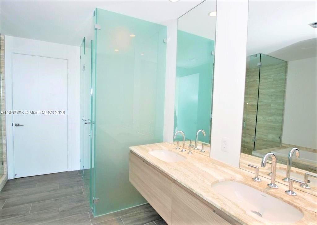 BISCAYNE BEACH CONDO - Residential Lease