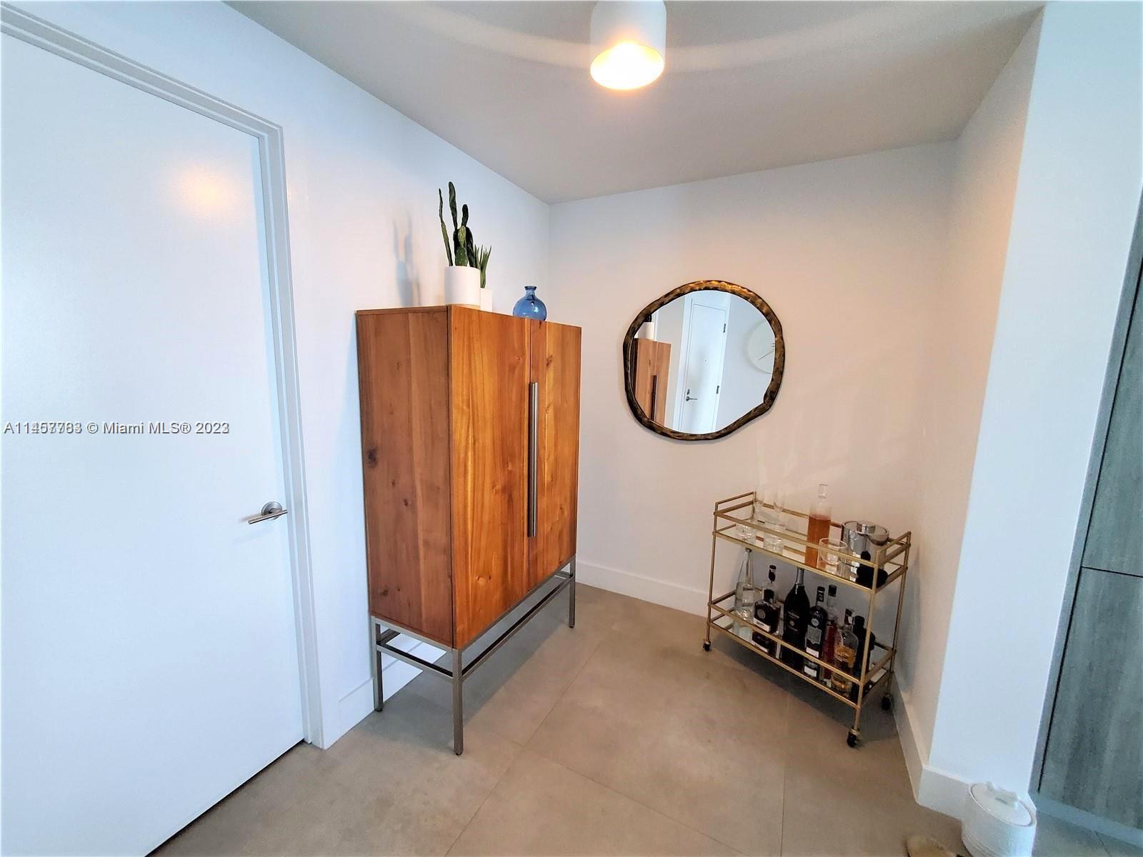 BISCAYNE BEACH CONDO - Residential Lease