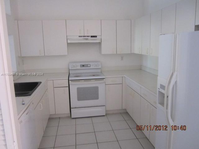 LAKEVIEW TWHS AT CALIF CL - Residential
